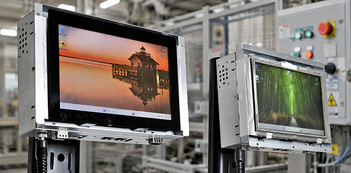 Winmate W07IAN3S-POT1 and W07IAN3S-OFT1 7-inch Panel PCs shown together in the RuggedPCReview lab